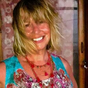 Meet your Posher, Jane